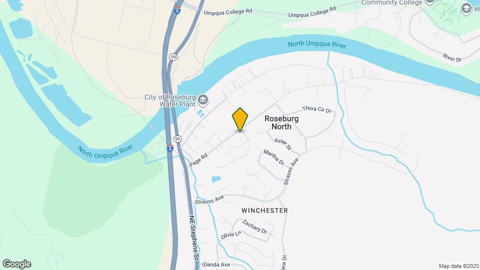 Saddle Butte Duplexes Mapa y Detalles de la Ubicación