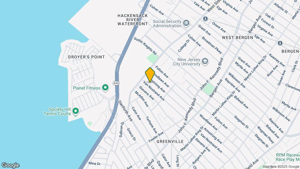 376 VAN NOSTRAND Ave Map and Location Details