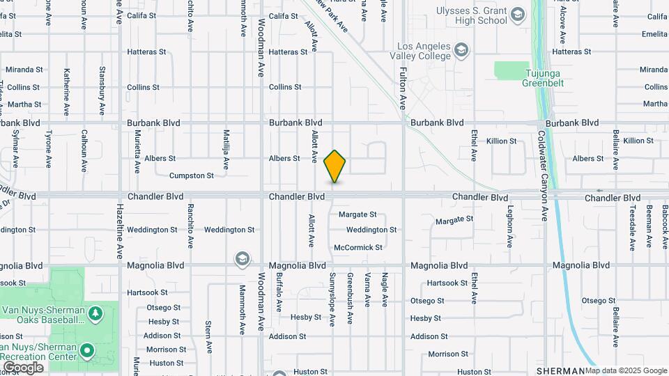 13463 Chandler Blvd Map and Location Details