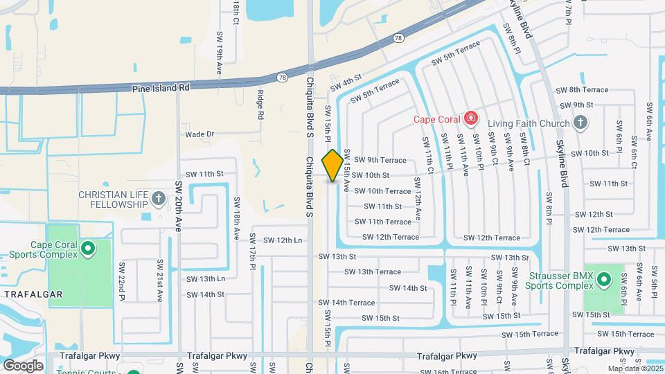 1011 SW 15th Pl Map and Location Details