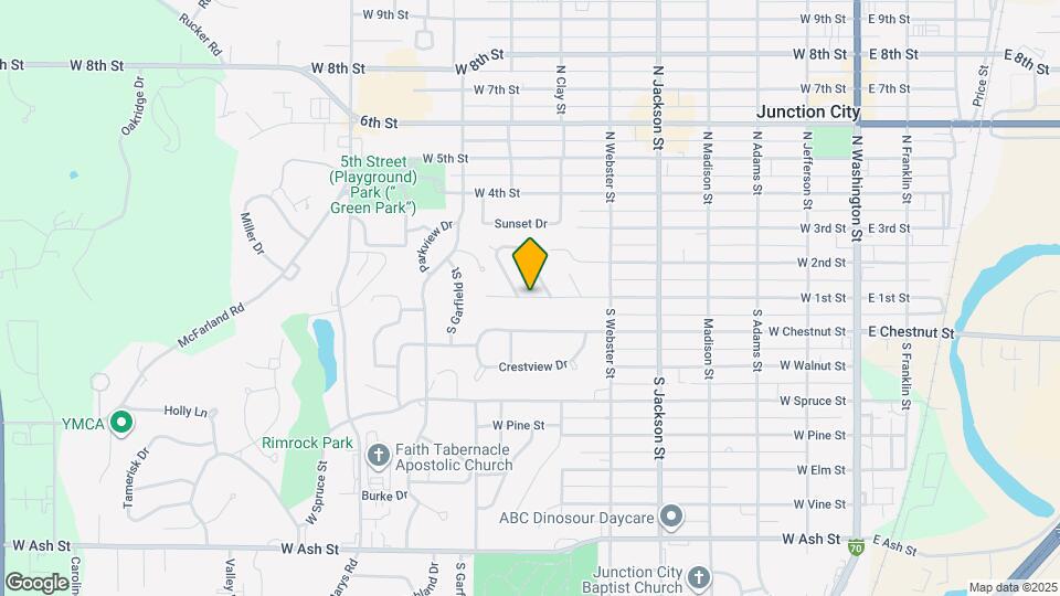 733 W 1st St Map and Location Details