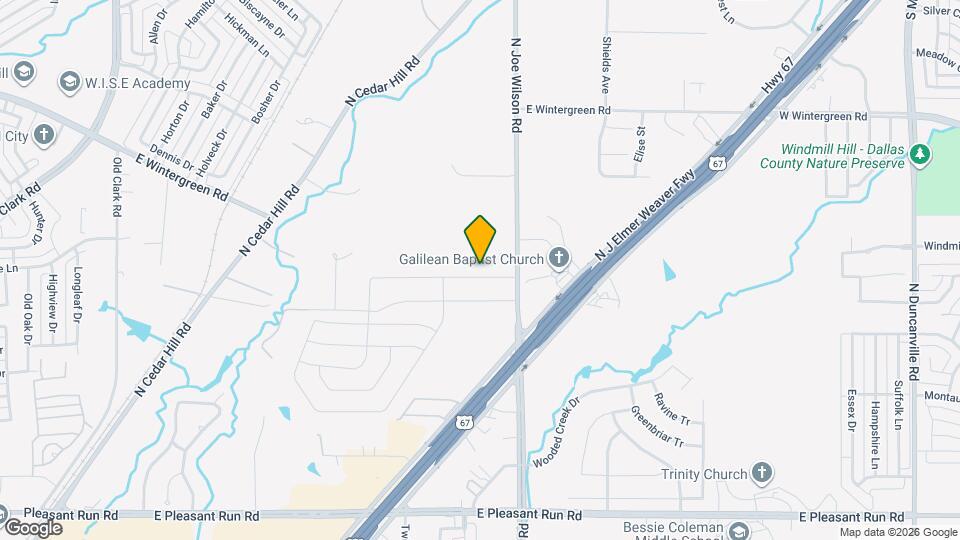 916 Clover Hill Ln Map and Location Details