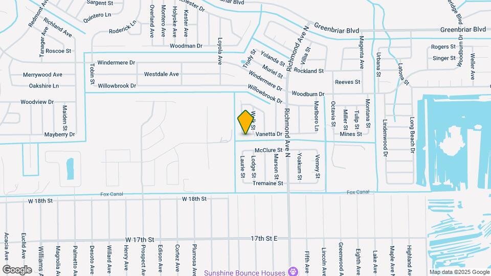 425 Vanetta Dr Map and Location Details