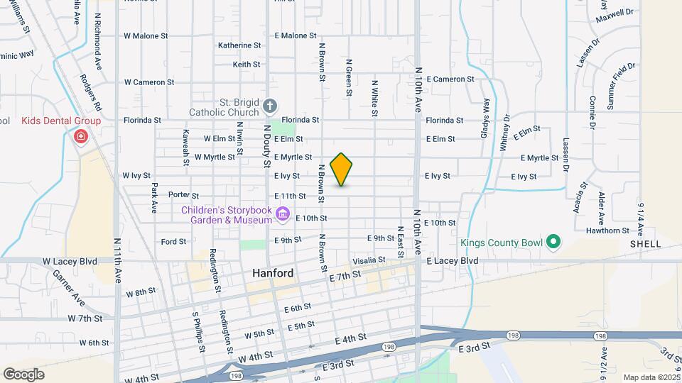 318 E 11th St Map and Location Details