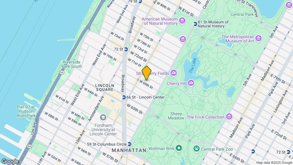 43 W 69th St Map and Location Details