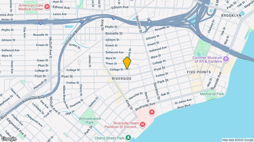 2608 College St Map and Location Details
