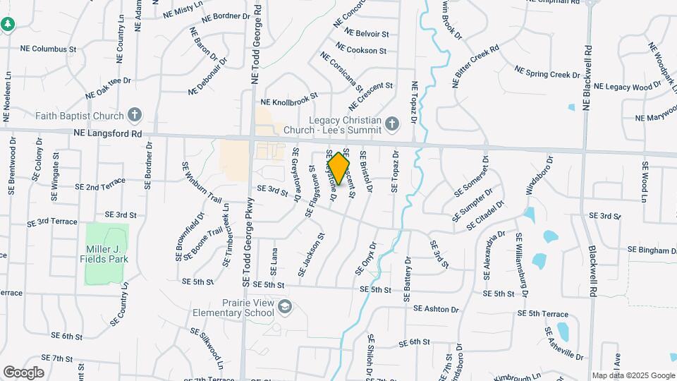 203 SE Keystone Dr Map and Location Details