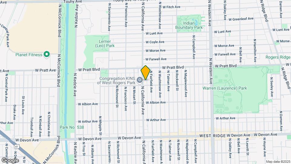 6711 N California Ave Map and Location Details