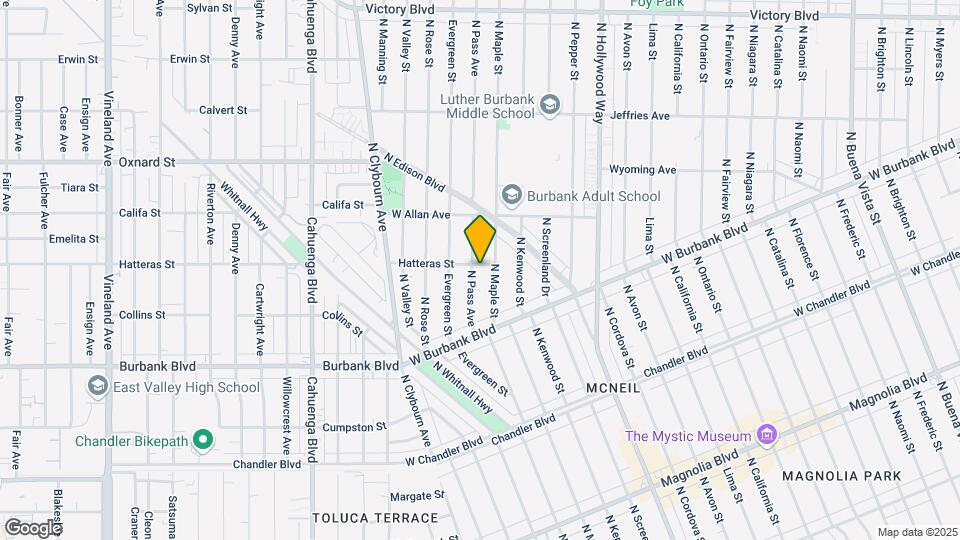1462 N Pass Ave Mapa y Detalles de la Ubicación
