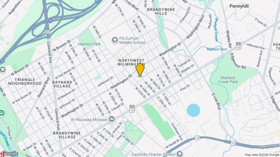 202 W 35th St Map and Location Details