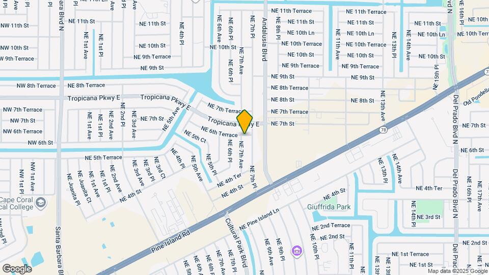 643 NE 7th Ave Map and Location Details