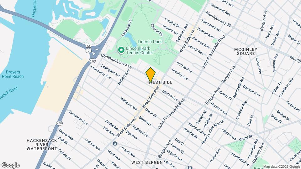 24 Roosevelt Ave Map and Location Details