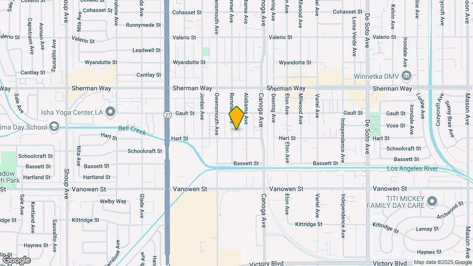 7014 Remmet Ave Mapa y Detalles de la Ubicación