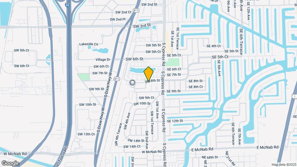 180 SW 8th St Map and Location Details