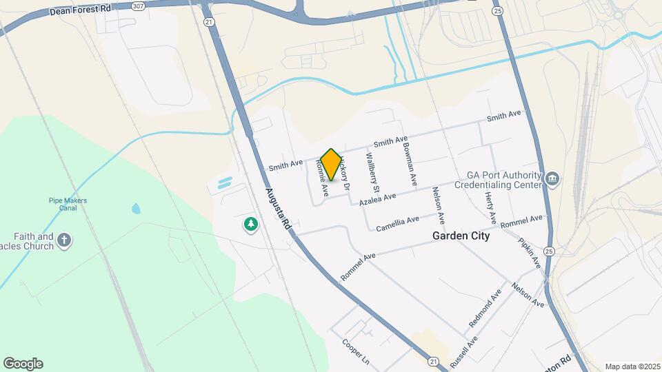 8 Ronnie Ave Map and Location Details