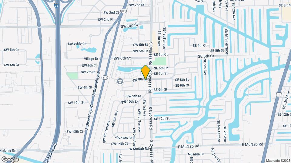 130 SW 8th St Mapa y Detalles de la Ubicación