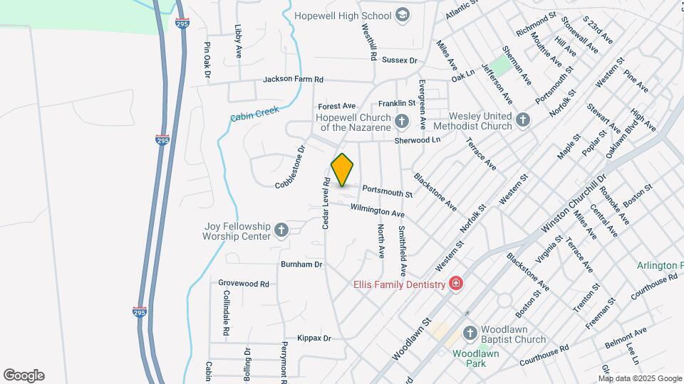Farmingdale Townhouses Mapa y Detalles de la Ubicación