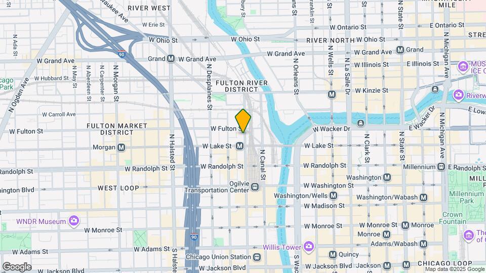 226 N Clinton St Map and Location Details