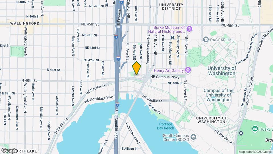 800 NE 40th St Map and Location Details