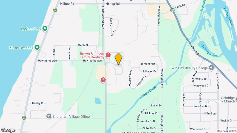 2595 Stratford Dr Map and Location Details