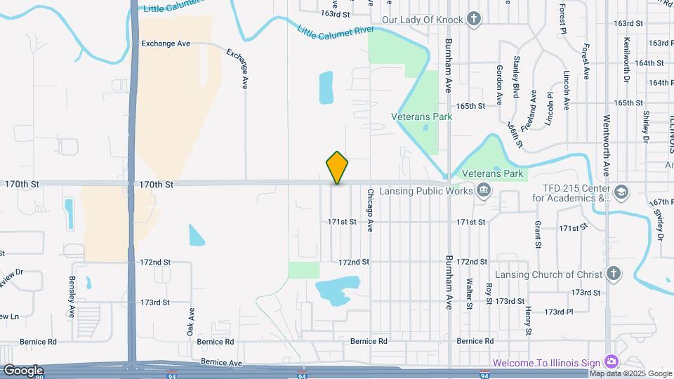 17007 Oakwood Ave Map and Location Details