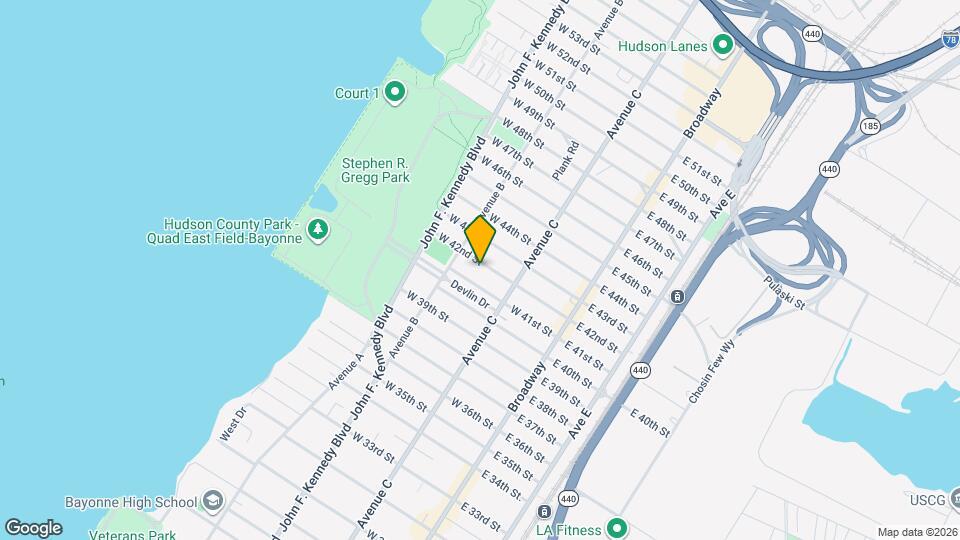 90-92-92 W 42nd St Map and Location Details