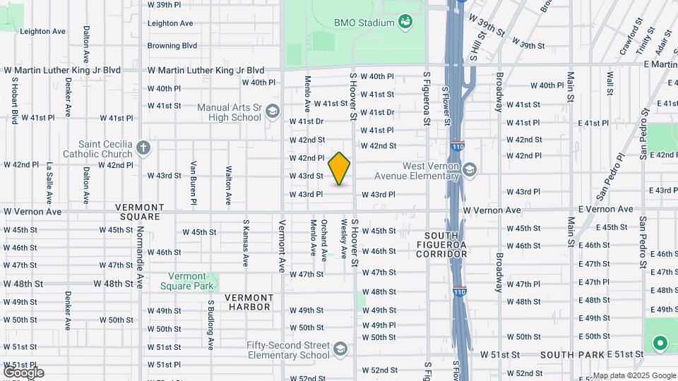 821 W 43rd Pl Mapa y Detalles de la Ubicación