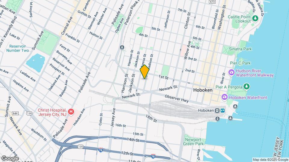 78.5 Madison St Mapa y Detalles de la Ubicación