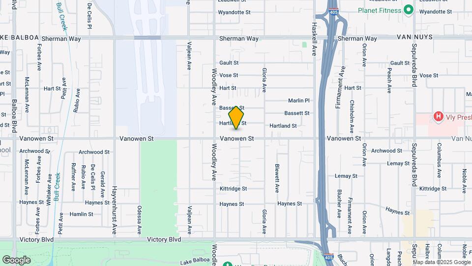 16015 Vanowen St Map and Location Details