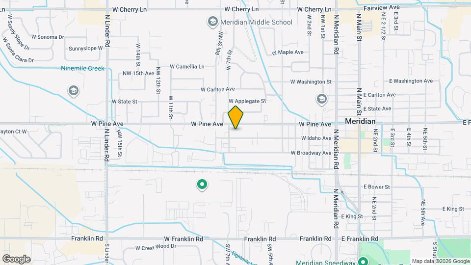 824 W 7th St Map and Location Details