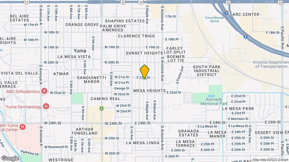 2122 S Maple Ave Mapa y Detalles de la Ubicación