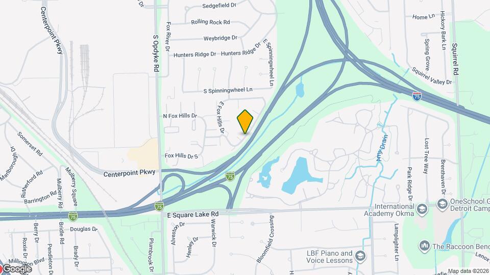 625 E Fox Hills Dr Map and Location Details