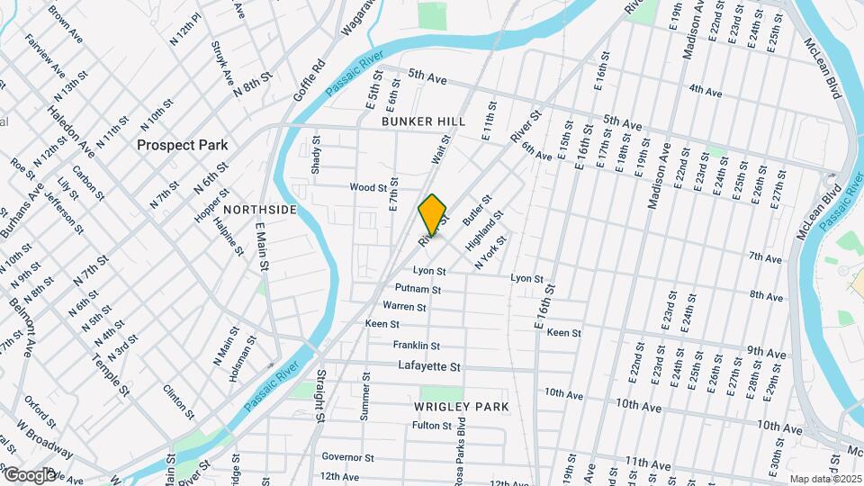 452 River St Map and Location Details