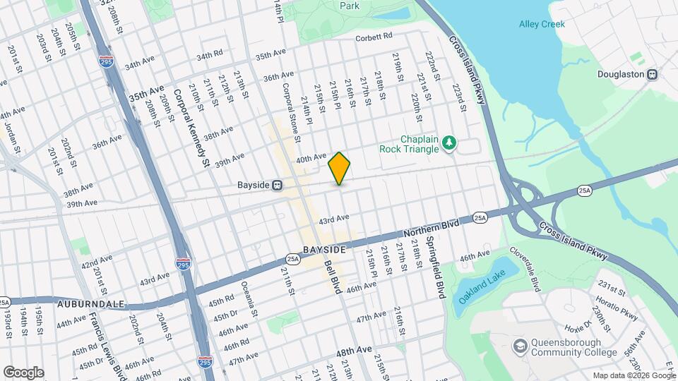 38-24 215th St Mapa y Detalles de la Ubicación