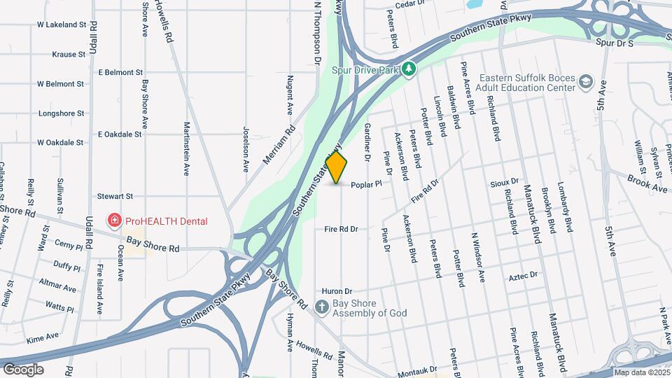 24 Poplar Pl, Unit B Map and Location Details