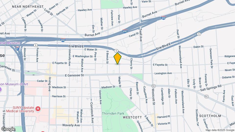 304 Maple St, Unit 1 Map and Location Details