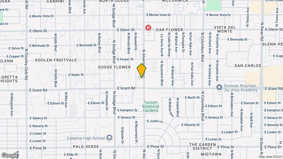 2457-2479 N Alvernon Way Mapa y Detalles de la Ubicación