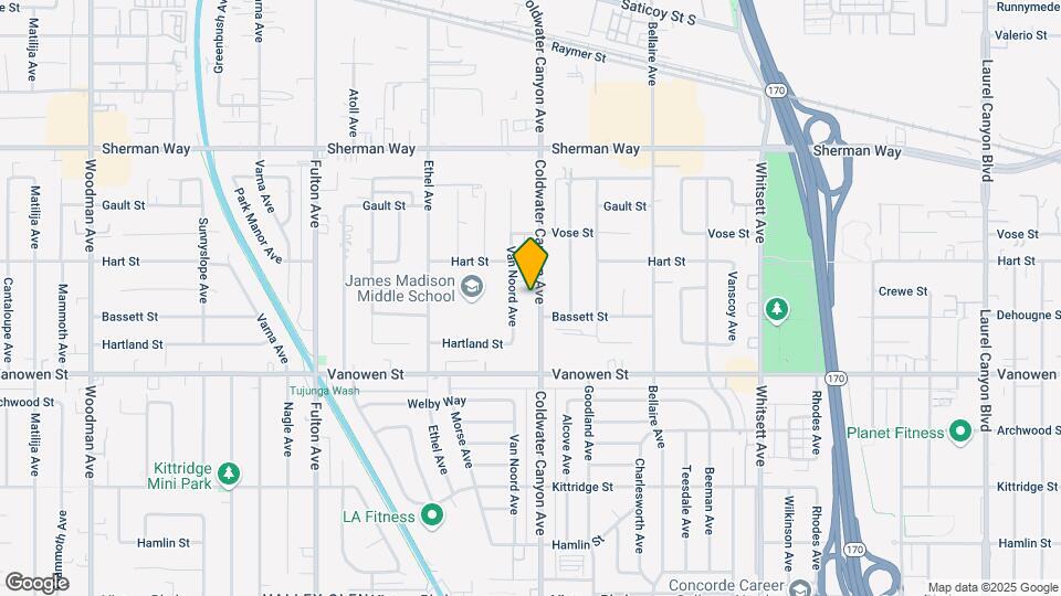 6919 Coldwater Canyon Ave Map and Location Details