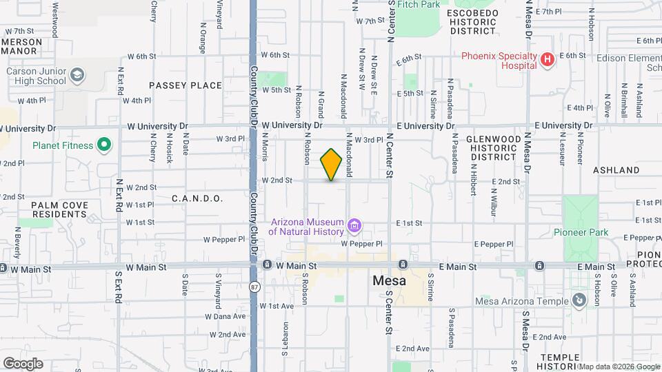 121 W 2nd St Mapa y Detalles de la Ubicación
