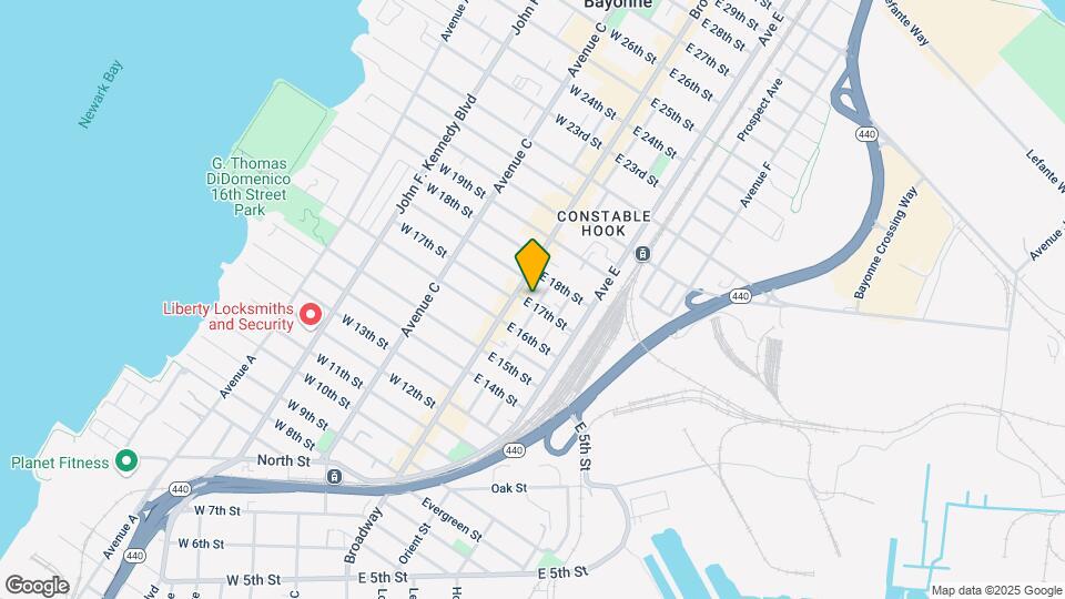 13 E 17th St Map and Location Details