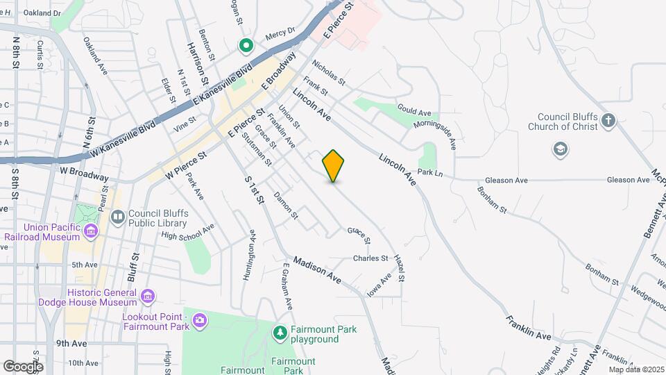 610 Franklin Ave Map and Location Details