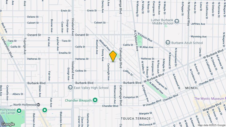 5737 Willowcrest Ave Map and Location Details