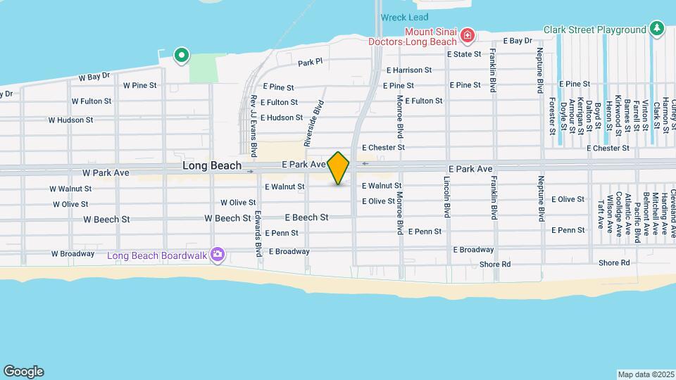 160 E Walnut St Map and Location Details