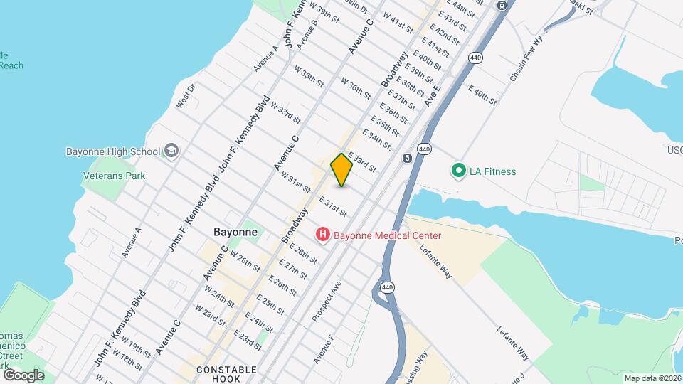 24-26-26 E 32nd St Map and Location Details