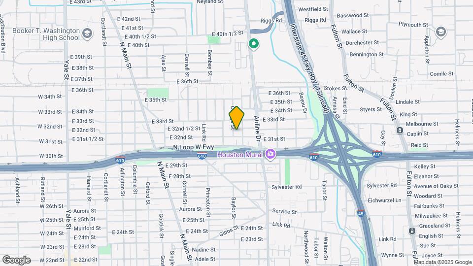 1019 E 32nd St Map and Location Details