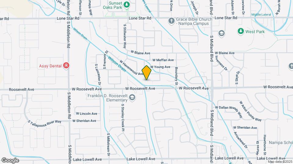 1635 W Streamside Ave Map and Location Details