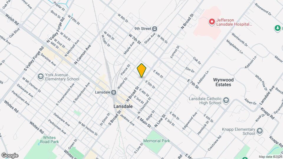 14 W Fifth St Map and Location Details