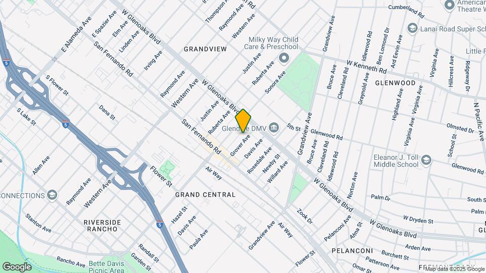 1051 Grover Ave Map and Location Details