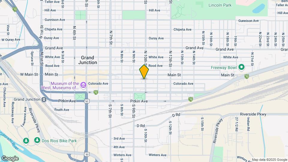 135 S 10th St Map and Location Details