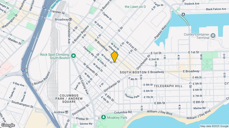 388 W 4th St, Unit 3 Map and Location Details